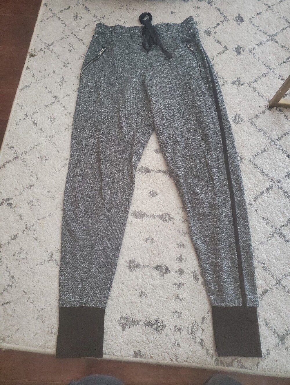 Ci Sono Gray Heather Joggers with Black Side Stripe Womens Small